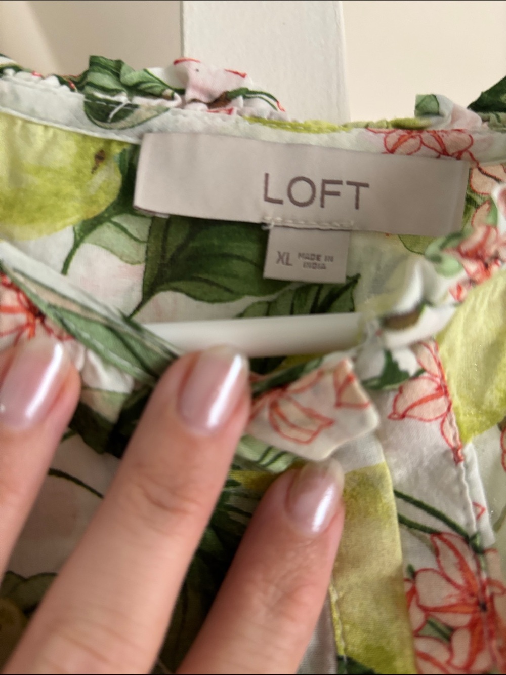 LOFT printed blouse - Picture 5 of 6